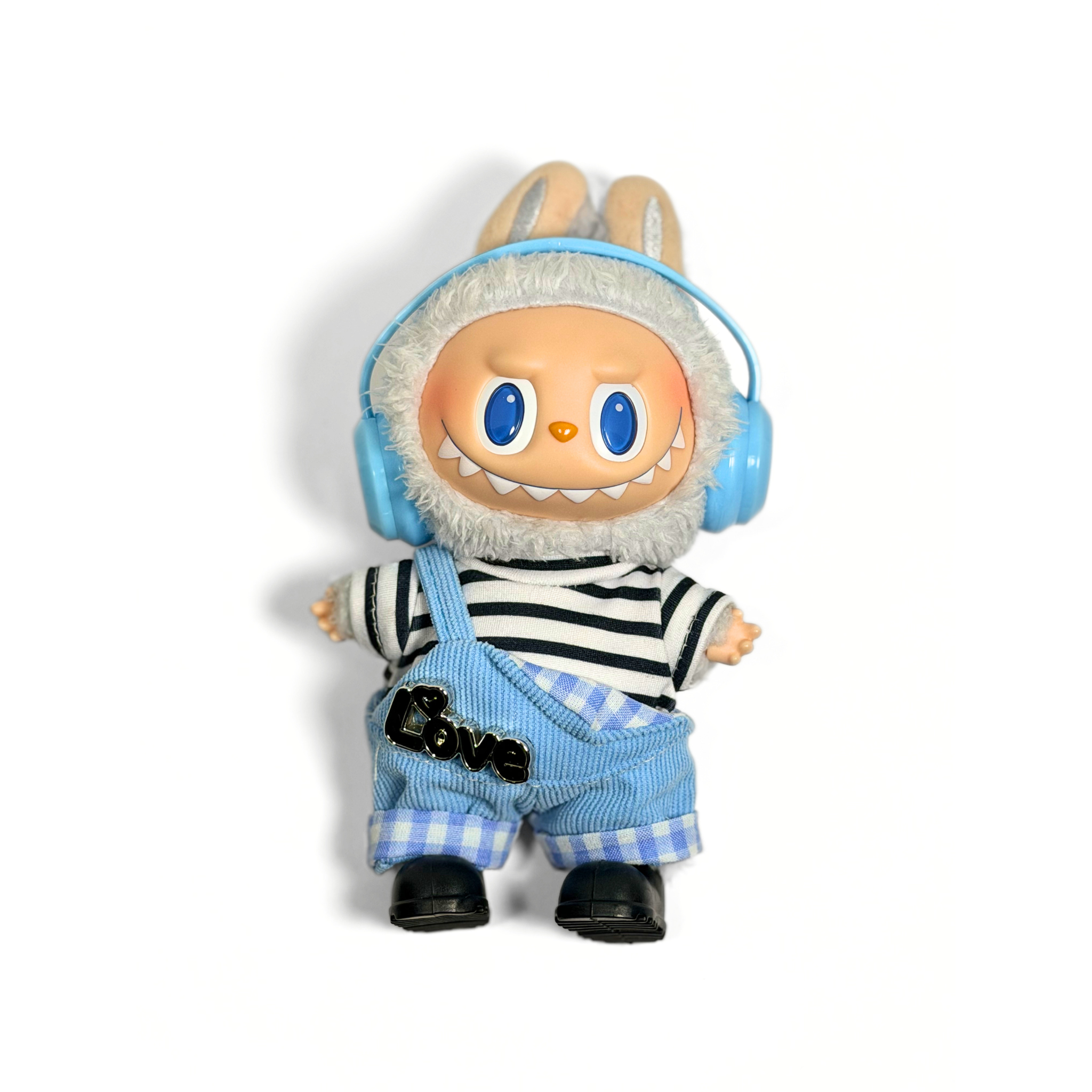 Bubu Outfit: Blue Headphones and Overalls Set