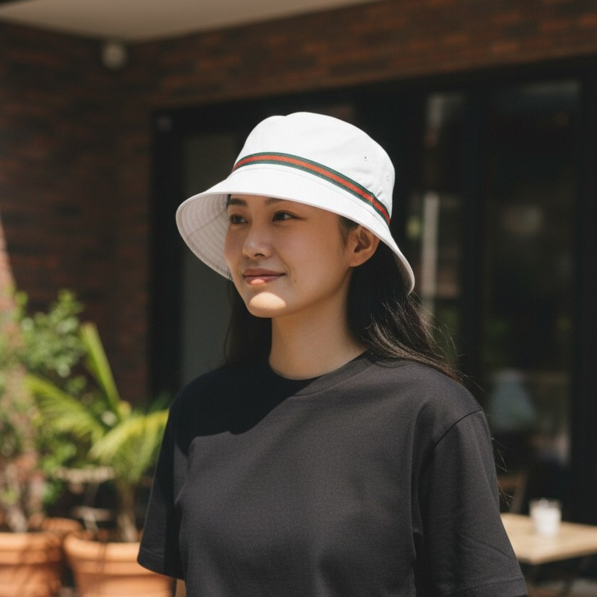 STRIPE BUCKET HAT